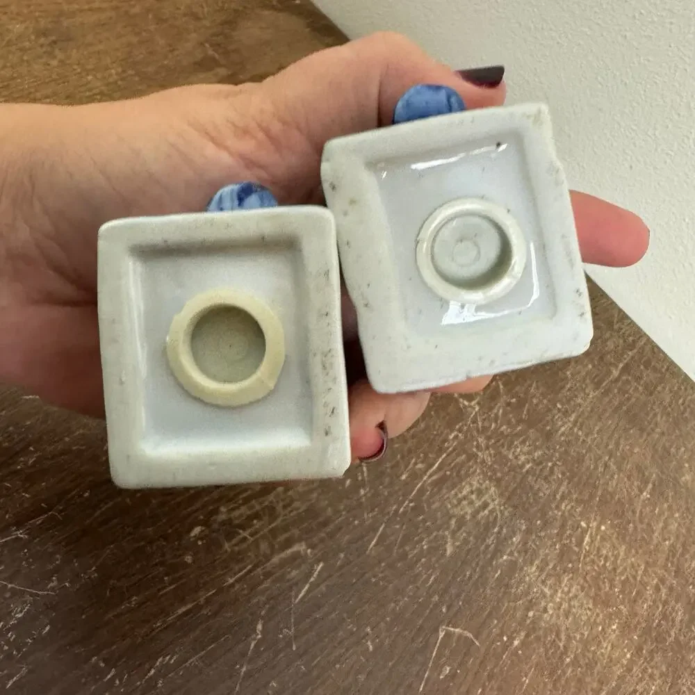 Vintage Blue White Porcelain Antique Telephone‎ Salt and Pepper shakers